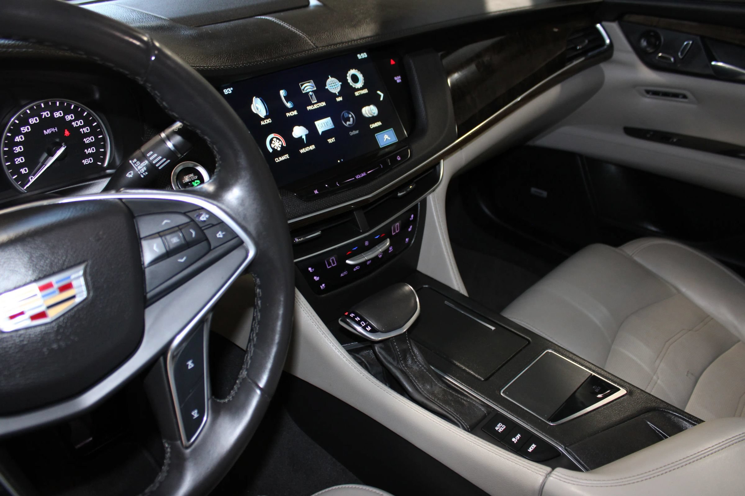 Used 2017 Cadillac CT6 Luxury AWD/4WD image 18