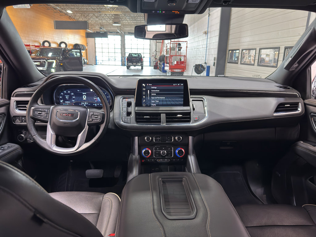 Used 2023 GMC Yukon SLT image 15