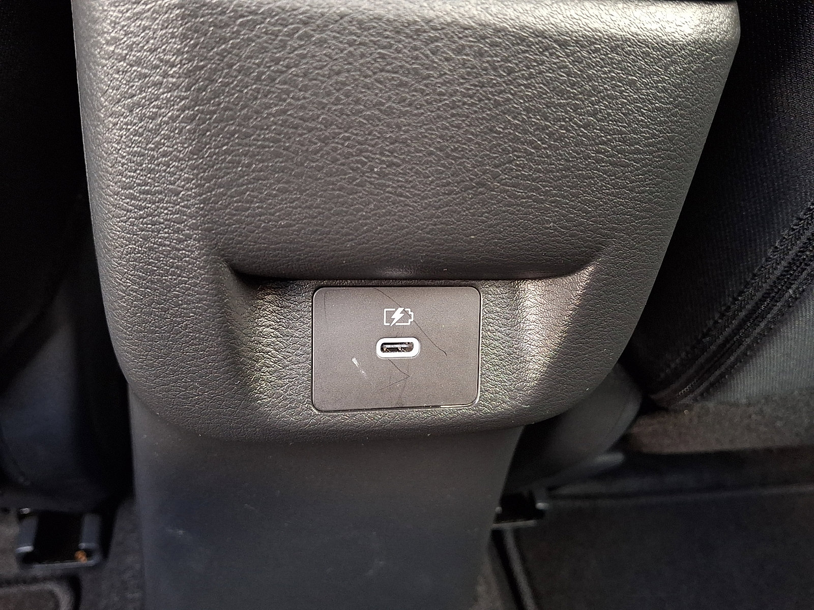 Certified 2025 Nissan Versa SV w/ Trunk Package FWD image 12