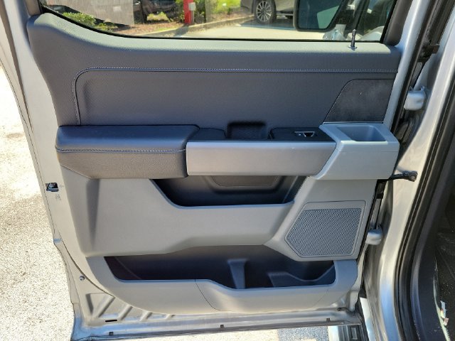 Used 2025 Ford F150 XLT w/ Equipment Group 301A Standard AWD/4WD image 9