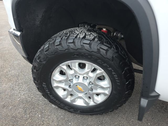 Used 2024 Chevrolet Silverado 3500 LT w/ Convenience Package image 36