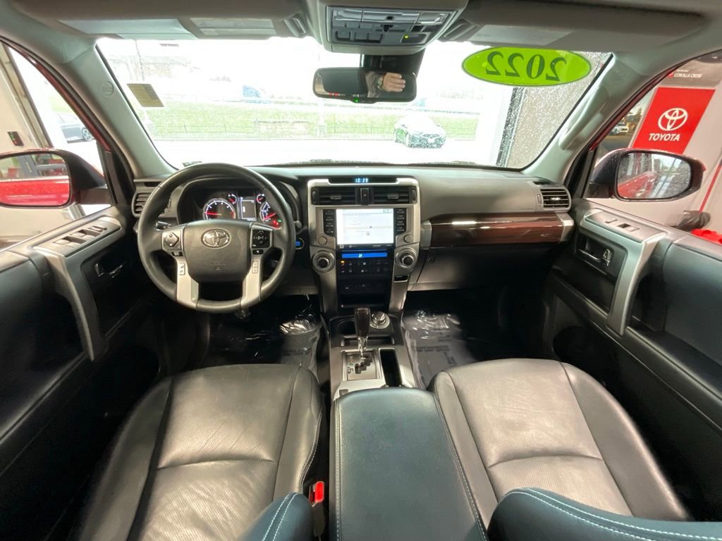 Certified 2022 Toyota 4Runner Limited AWD/4WD image 7