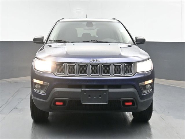 Used 2019 Jeep Compass Trailhawk image 3