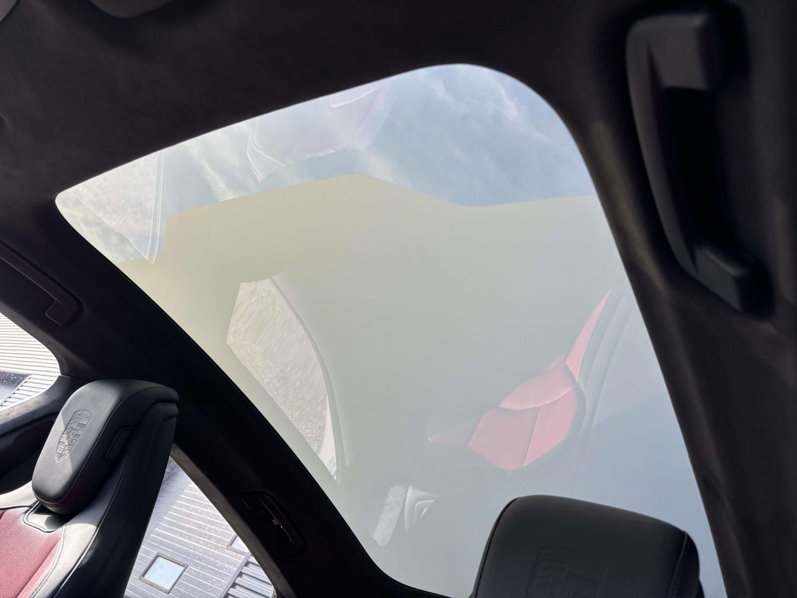 New 2026 Porsche Taycan GTS image 40