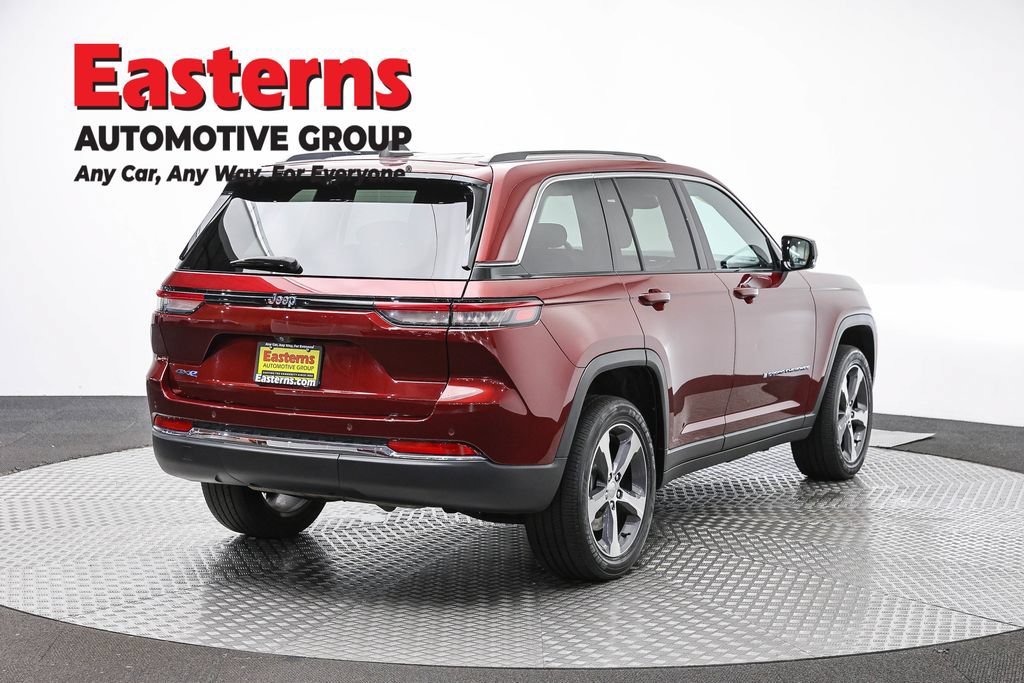 Used 2023 Jeep Grand Cherokee 4WD 4xe w/ Luxury Tech Group II image 5