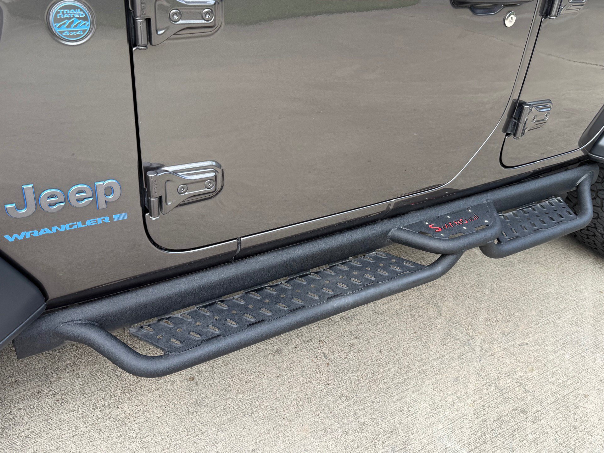 Used 2023 Jeep Wrangler Unlimited AWD/4WD image 6