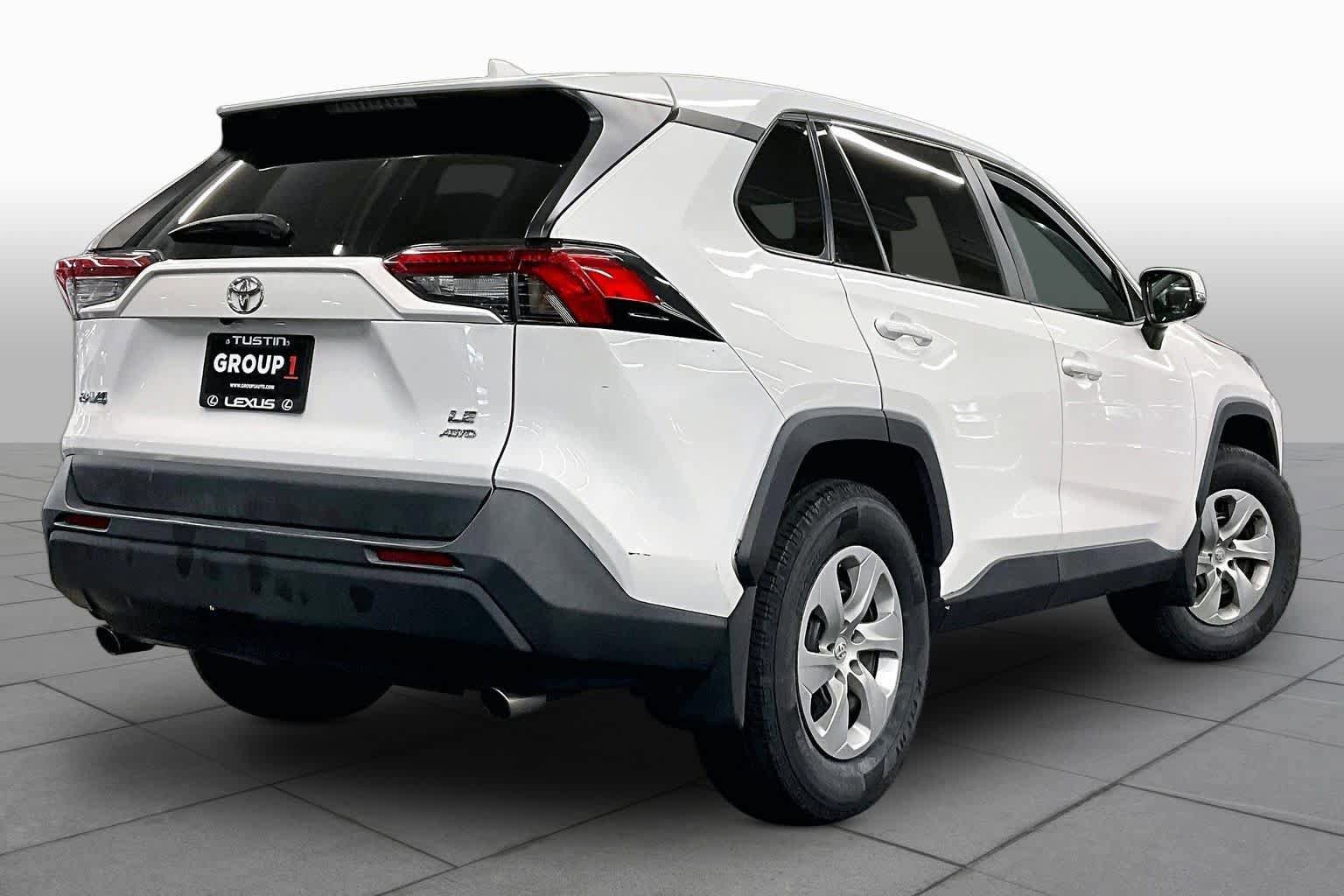 Used 2023 Toyota RAV4 LE AWD/4WD image 12