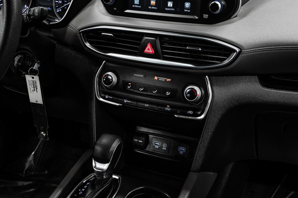 Used 2019 Hyundai Santa Fe SE image 15