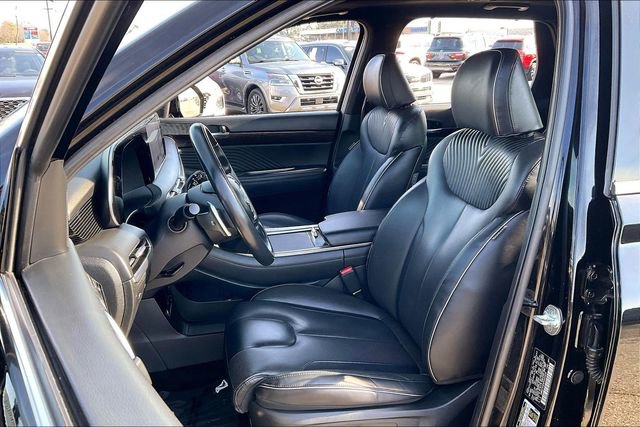 Used 2023 Hyundai Palisade Calligraphy image 25