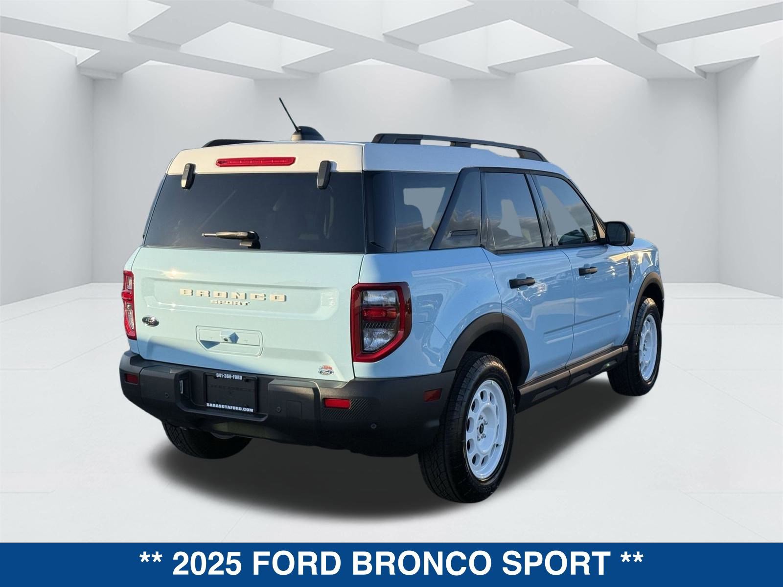 New 2025 Ford Bronco Sport Heritage w/ Convenience Package image 5