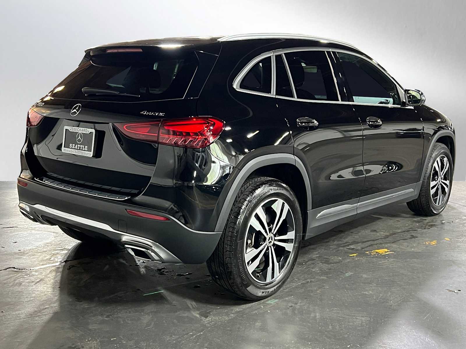 Used 2026 Mercedes-Benz GLA 250 4MATIC image 3