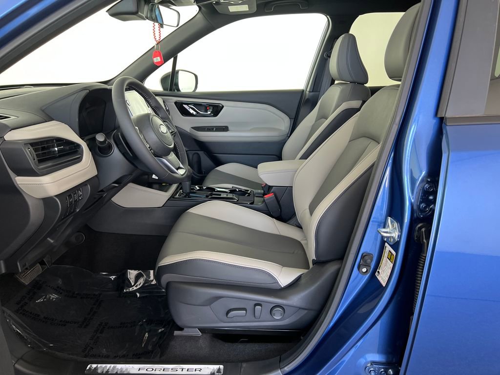 New 2026 Subaru Forester Premium AWD/4WD image 11
