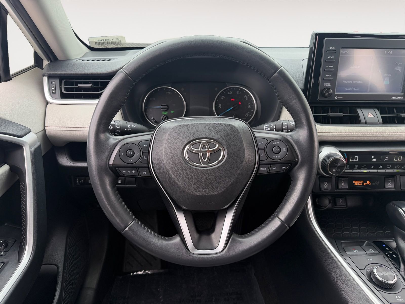 Certified 2021 Toyota RAV4 XLE w/ XLE Grade Weather Package AWD/4WD image 12