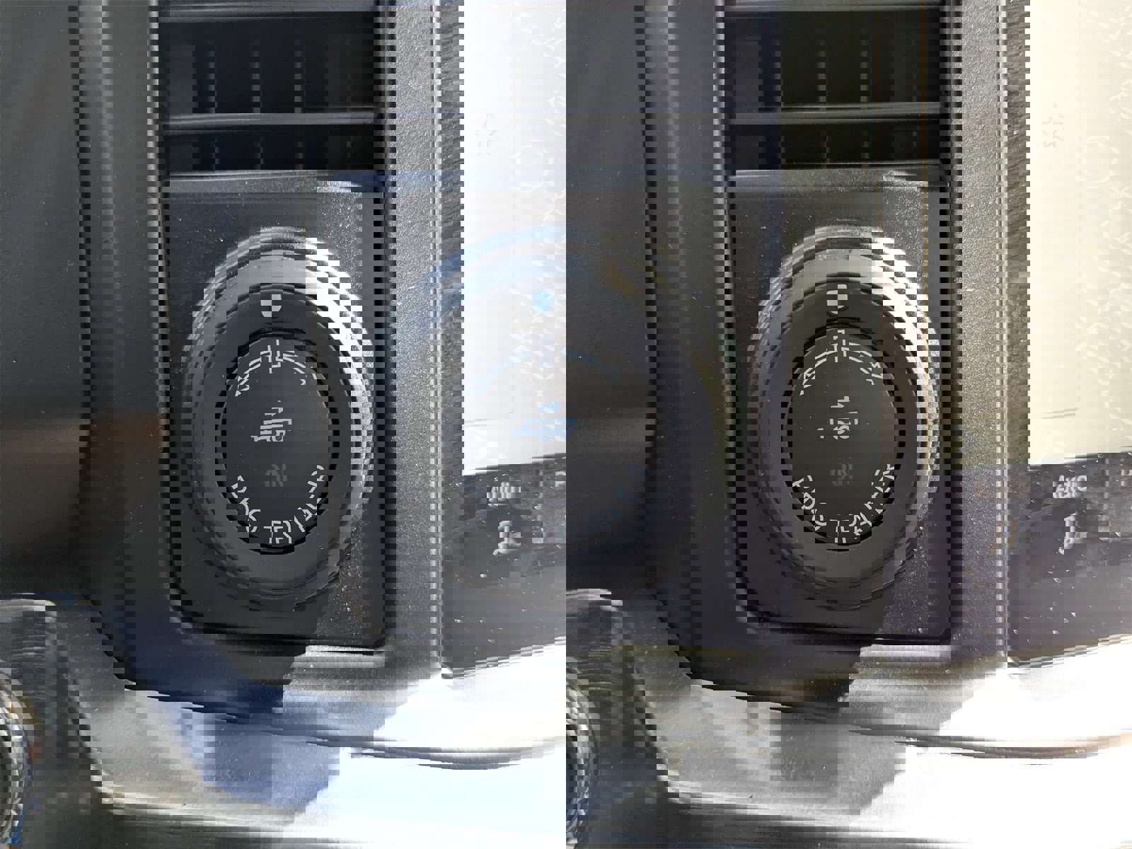 New 2025 Ford F350 Lariat w/ Lariat Ultimate Package image 44