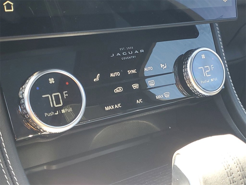 New 2025 Jaguar F-PACE R-Dynamic S image 23