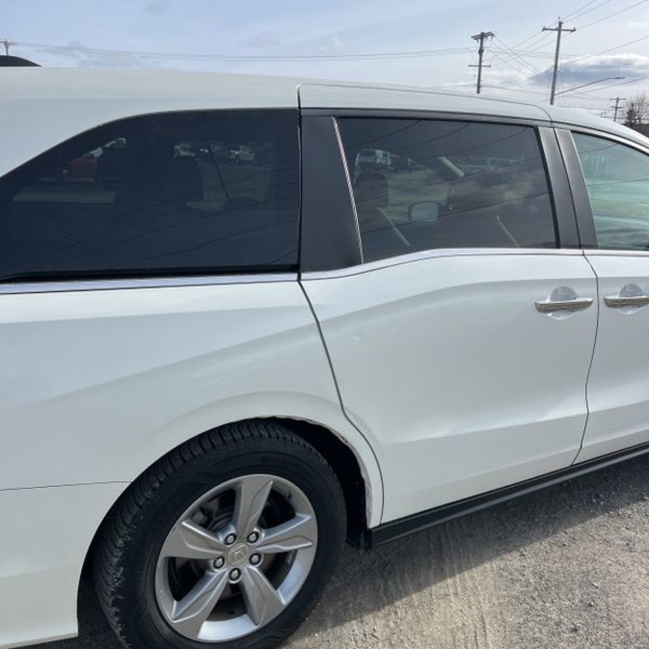 Used 2018 Honda Odyssey EX image 10