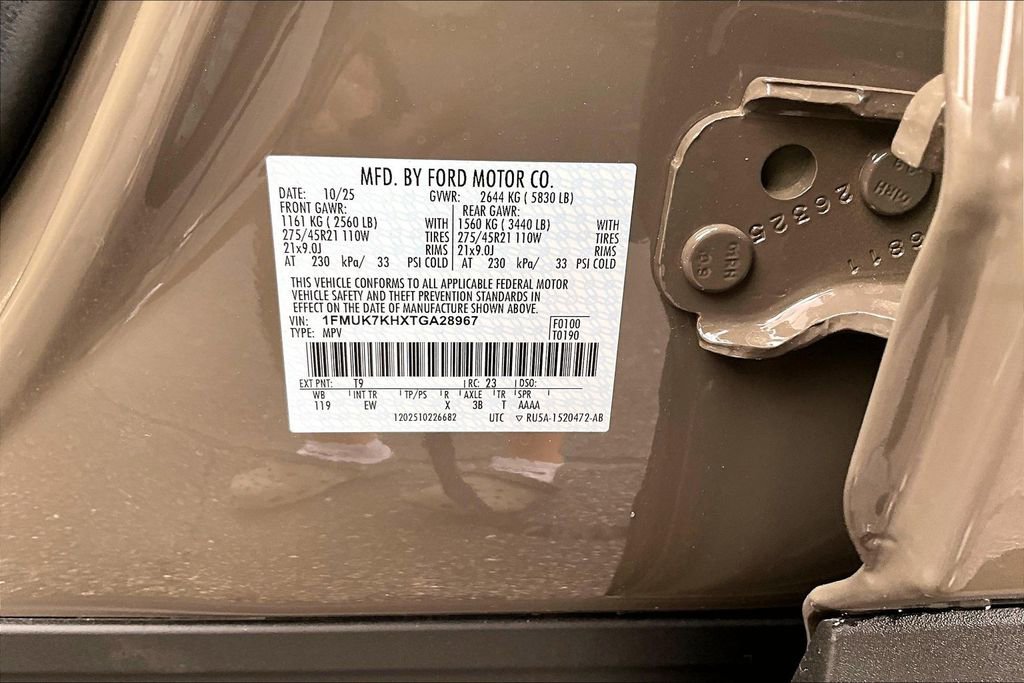 New 2026 Ford Explorer ST-Line w/ ST-Line Street Pack image 13