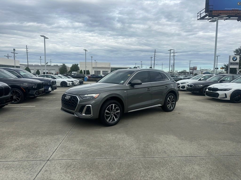 Used 2023 Audi Q5 2.0T Premium Plus w/ Premium Plus Package image 1