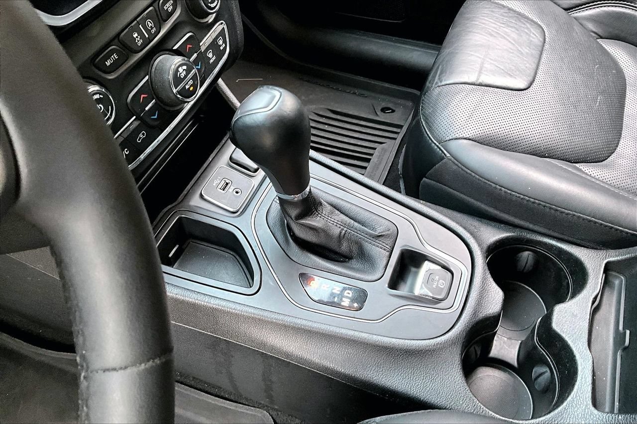 Used 2021 Jeep Cherokee Latitude Lux w/ Comfort/Convenience Group FWD image 15