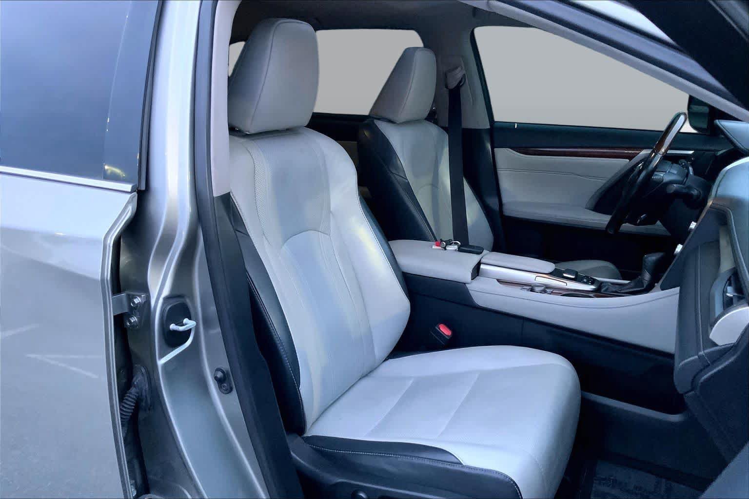 Used 2018 Lexus RX 350L FWD image 8