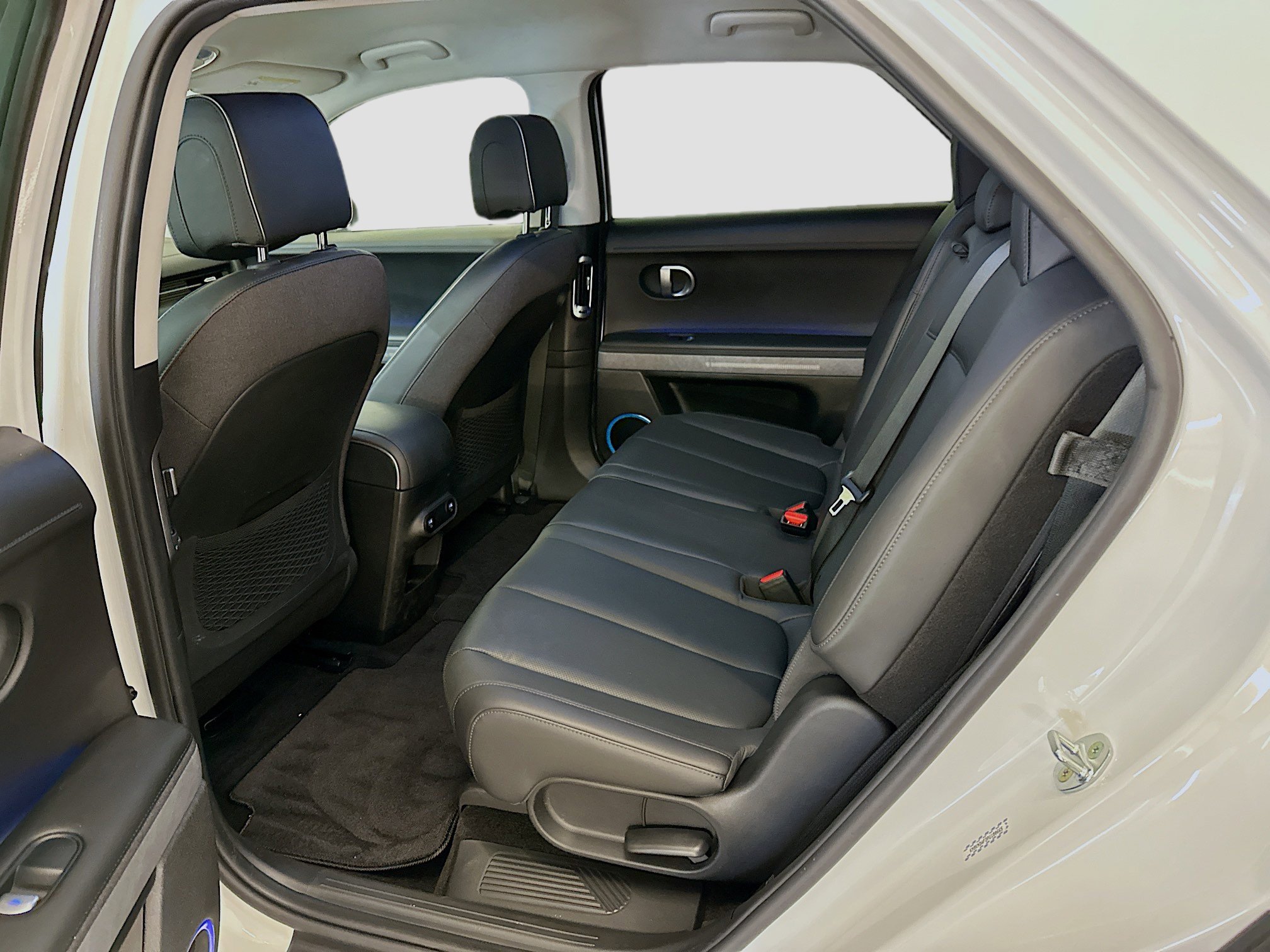 Used 2023 Hyundai Ioniq 5 SEL w/ Cargo Package image 29