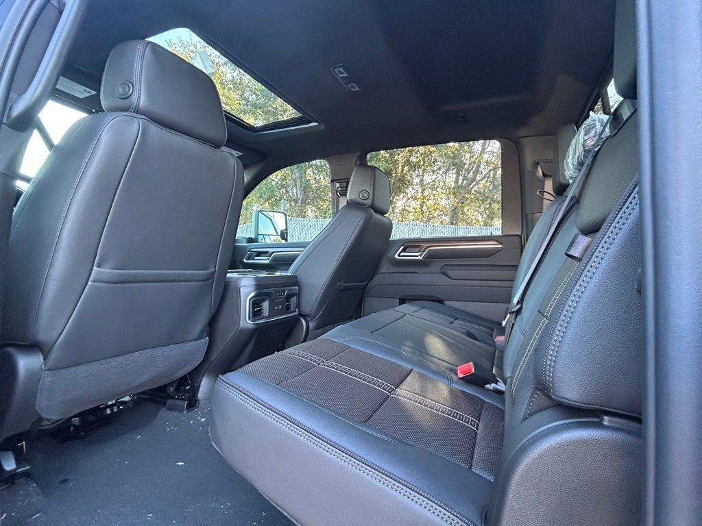 New 2026 Chevrolet Silverado 3500 High Country w/ Technology Package image 15