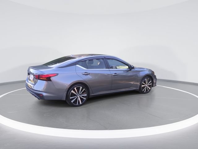 Used 2021 Nissan Altima 2.5 SR w/ SR Premium Package FWD image 8