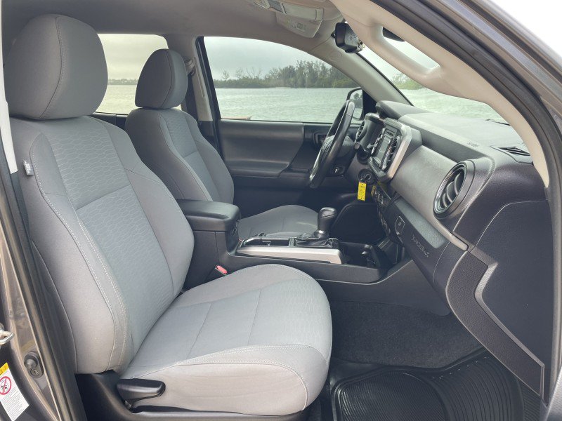 Used 2019 Toyota Tacoma SR5 RWD image 7