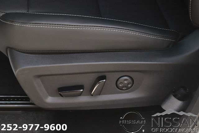 New 2026 Nissan Murano Platinum w/ Cargo Package AWD/4WD image 17