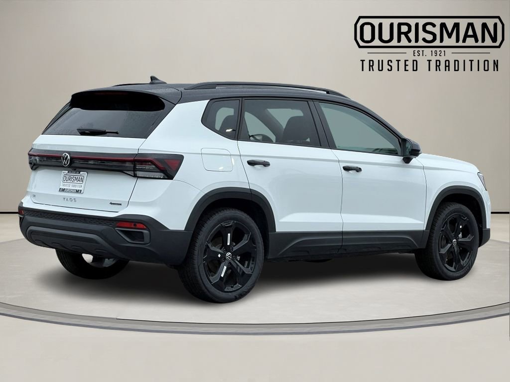 New 2025 Volkswagen Taos SE image 4