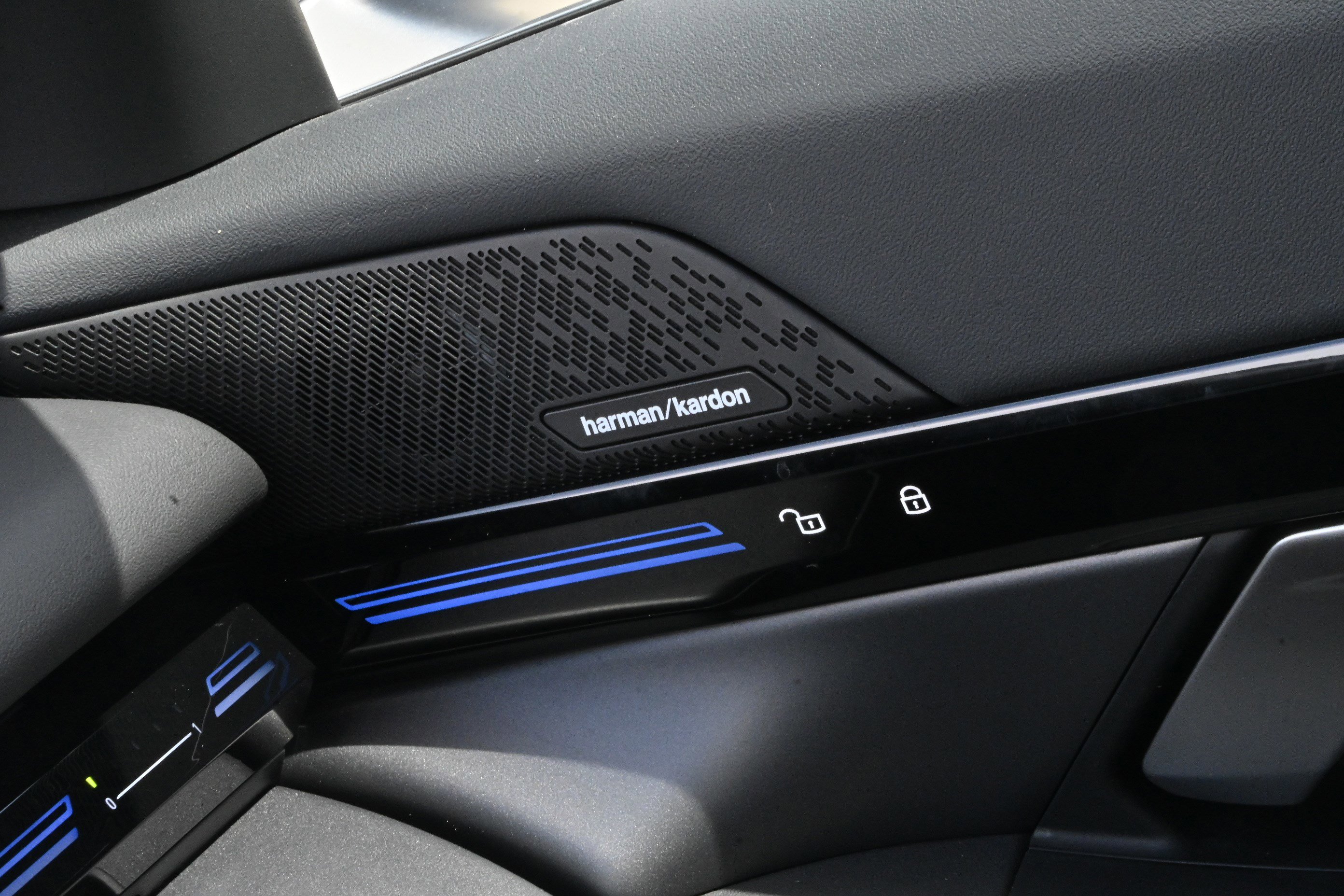 Certified 2024 BMW 530i w/ M Sport Package image 34