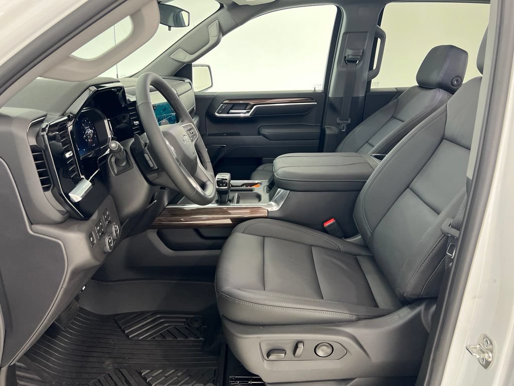 New 2026 Chevrolet Silverado 1500 LT Trail Boss w/ LT Trail Boss Premium Package AWD/4WD image 19