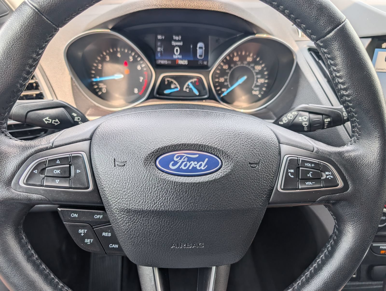 Used 2019 Ford Escape SEL FWD image 20
