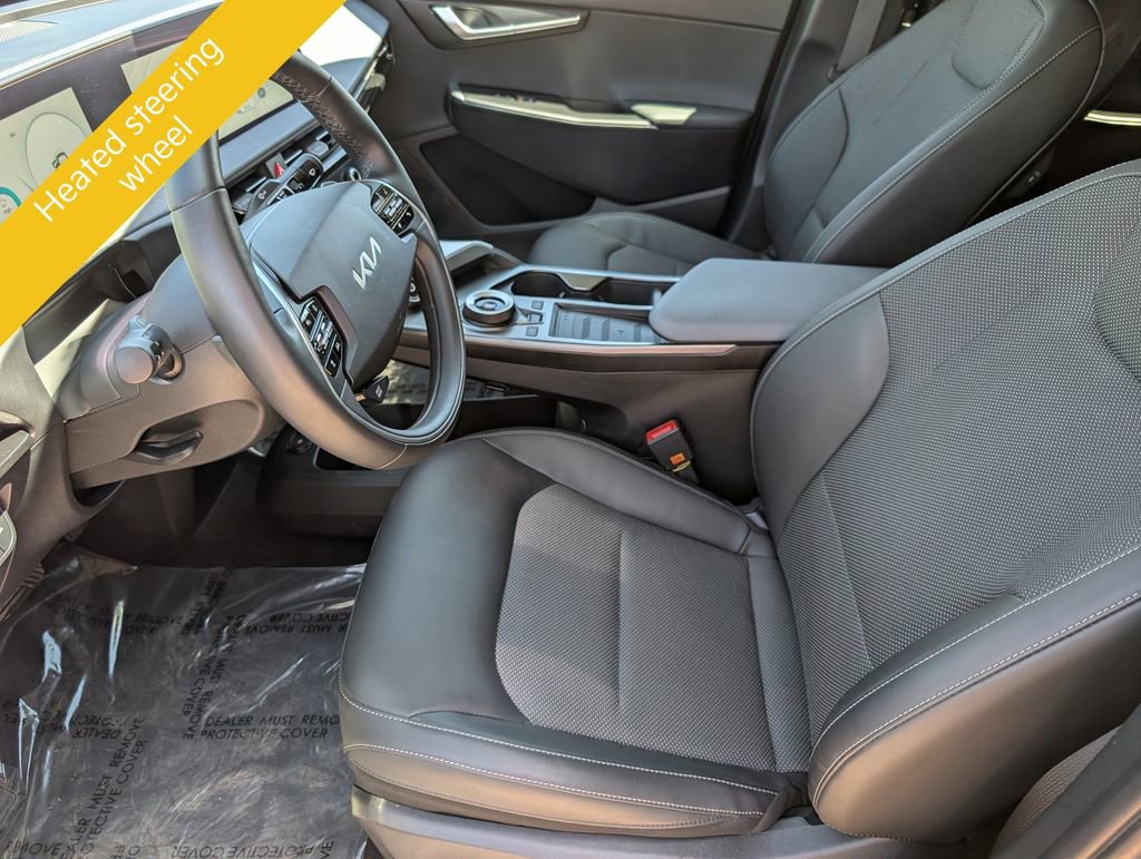 Certified 2024 Kia EV6 Light AWD/4WD image 15