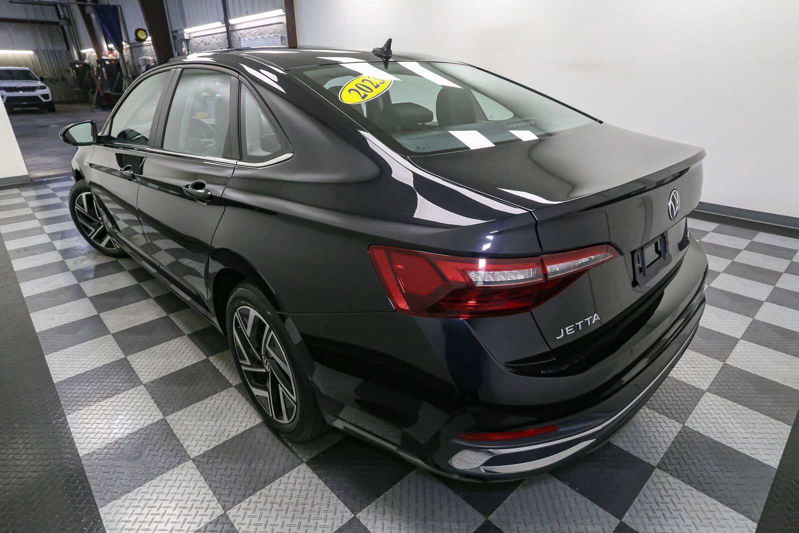 Certified 2023 Volkswagen Jetta SEL FWD image 12