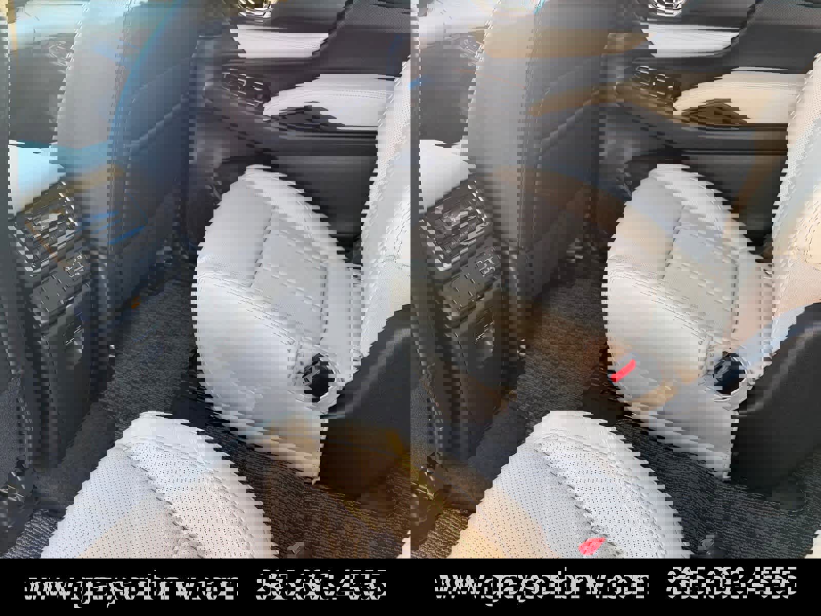 Used 2024 Subaru Ascent Limited image 15