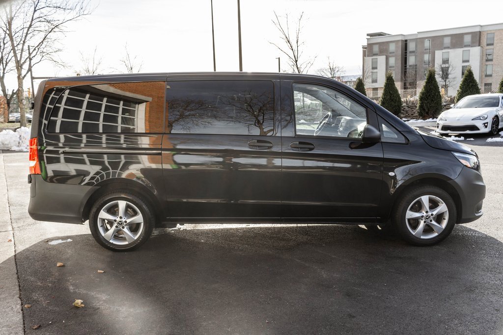 Used 2020 Mercedes-Benz Metris Passenger image 3