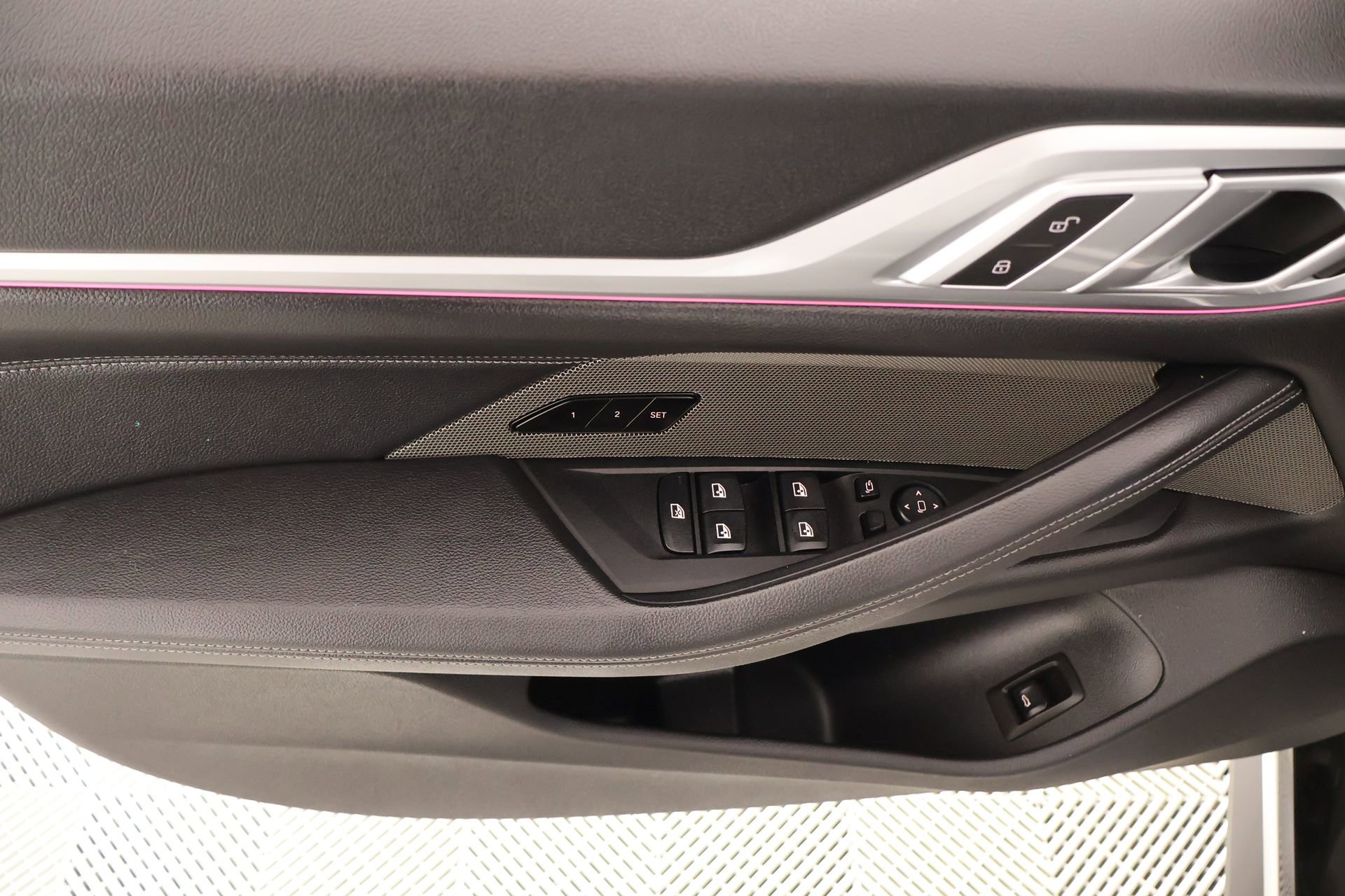 Used 2025 BMW 430i xDrive w/ M Sport Package image 17