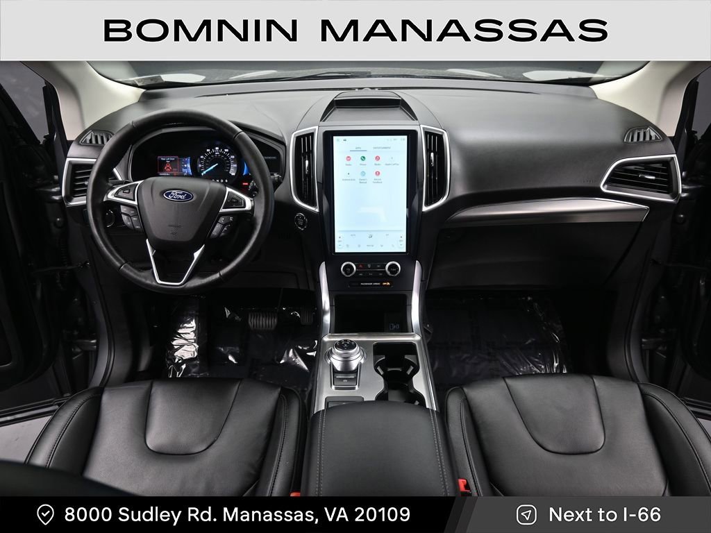 Used 2022 Ford Edge Titanium w/ Class II Trailer Tow Package AWD/4WD image 16