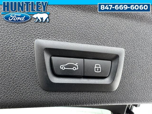 Used 2024 BMW X6 xDrive40i w/ Premium Package image 11