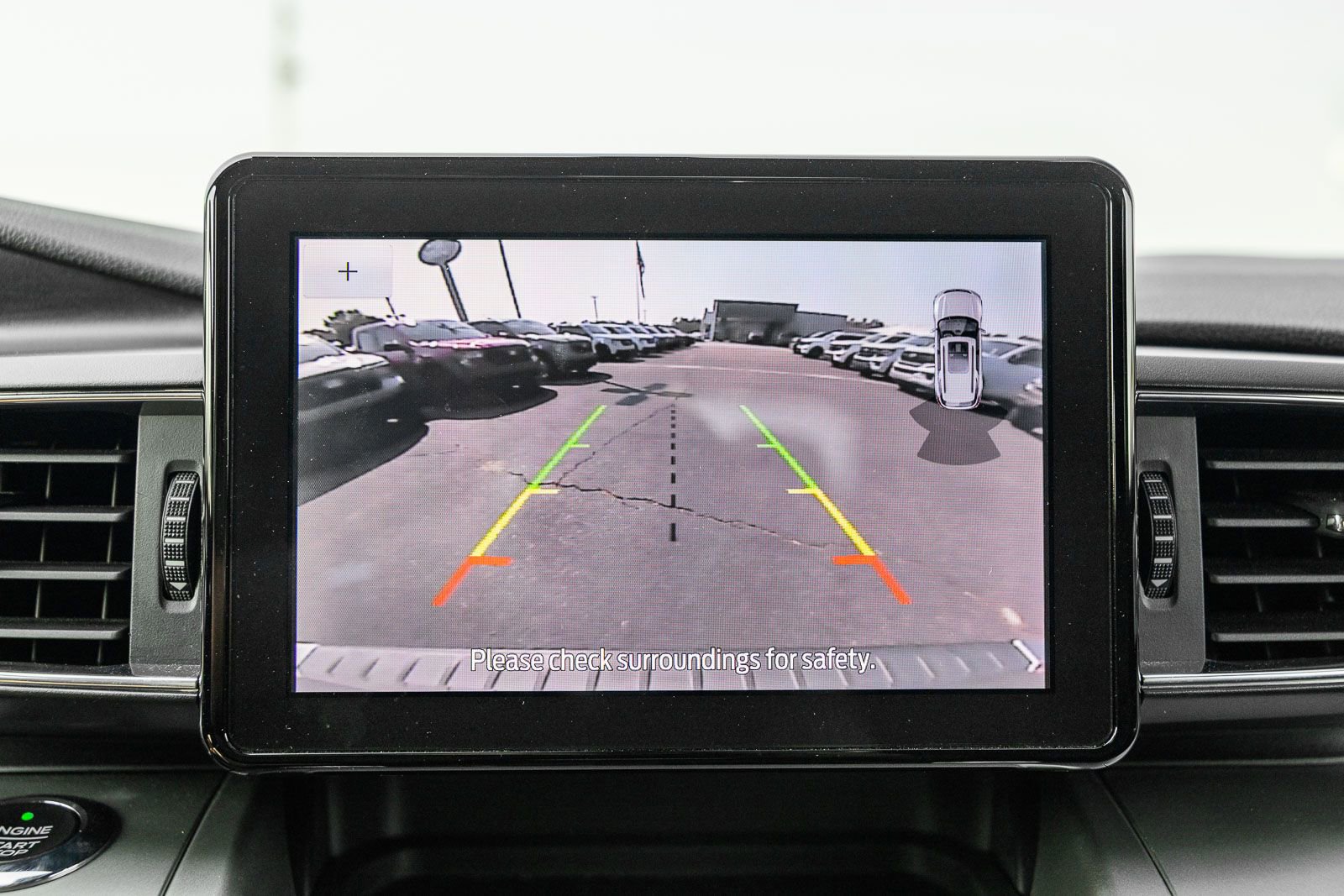 Used 2020 Ford Explorer XLT w/ Equipment Group 202A RWD image 33
