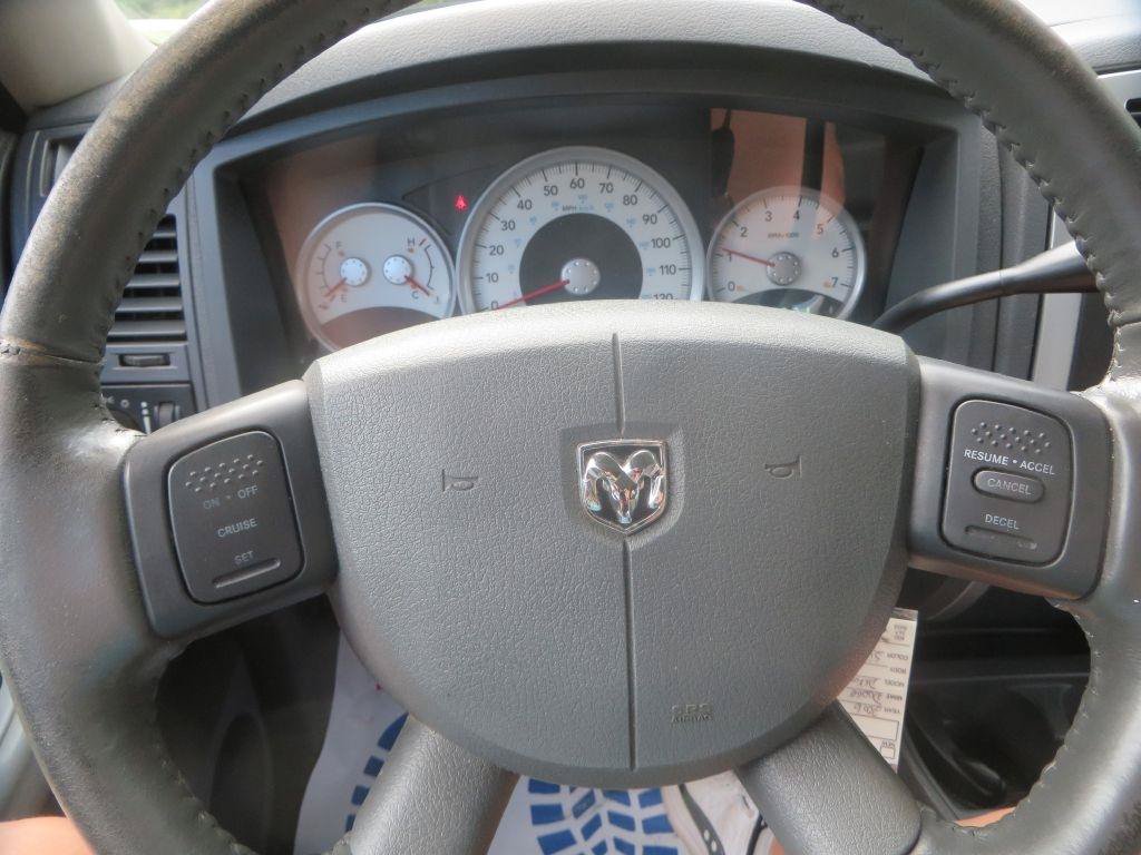 Used 2006 Dodge Dakota Laramie RWD image 11