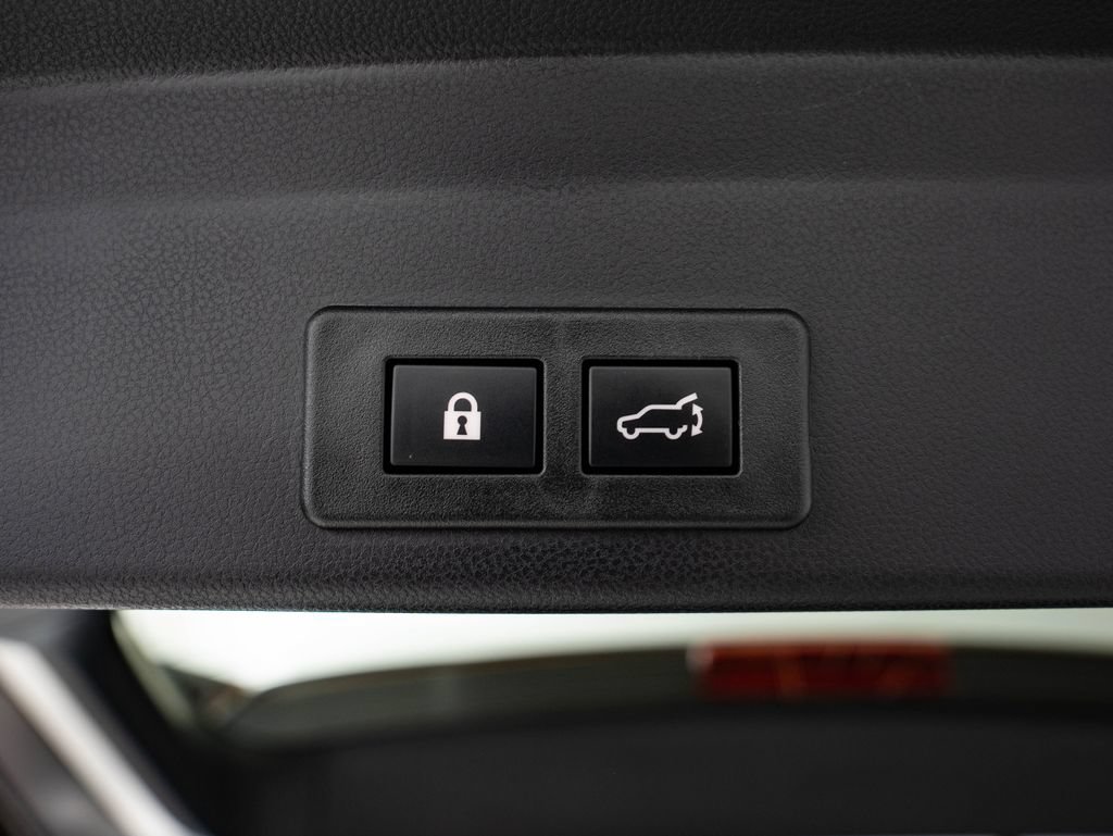 Used 2024 Subaru Ascent Onyx Edition Limited AWD/4WD image 24