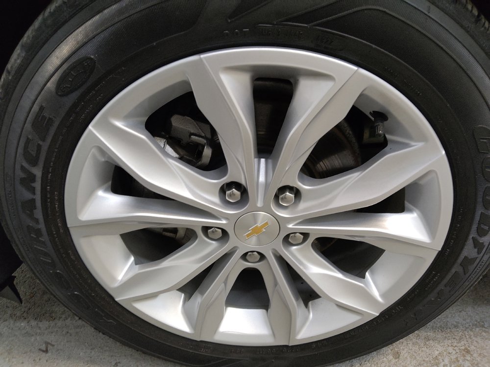 Used 2023 Chevrolet Malibu LT FWD image 31