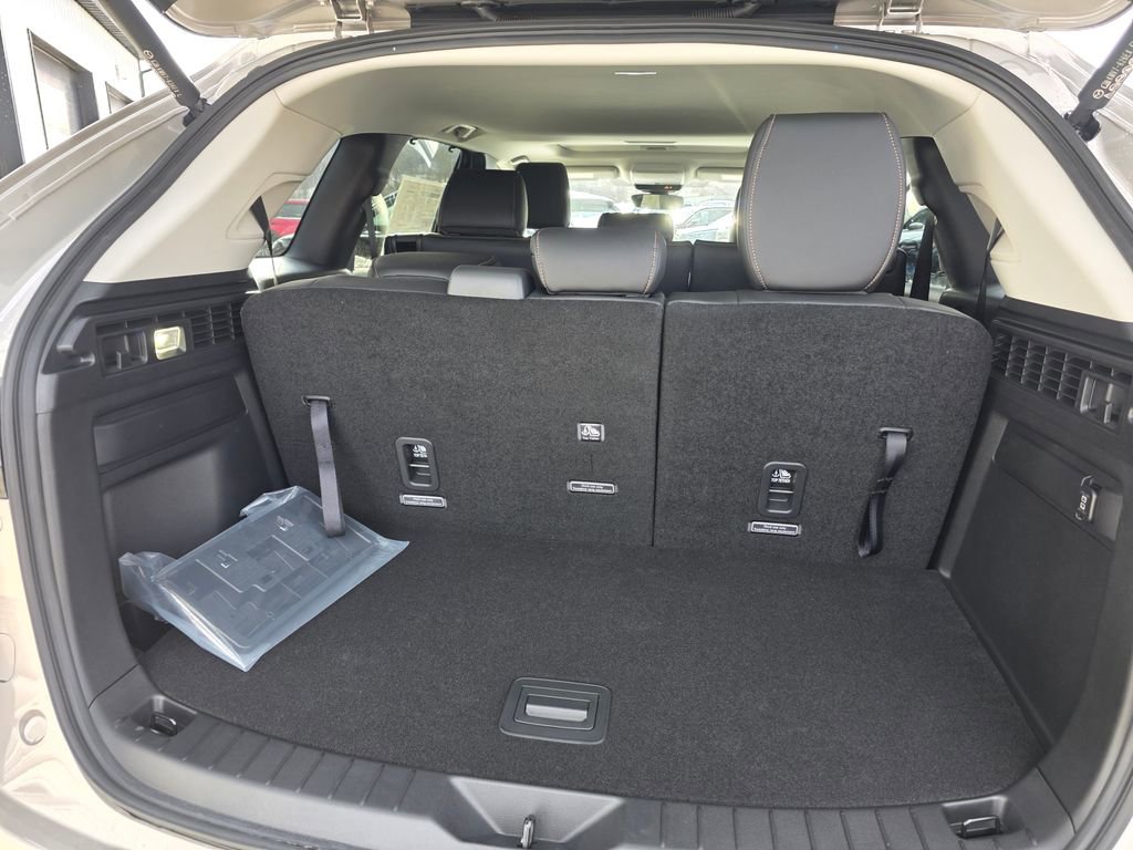 New 2026 MAZDA CX-90 3.3 Turbo w/ Preferred Package image 9