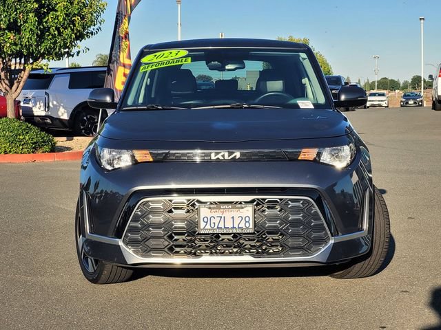 Used 2023 Kia Soul GT-Line FWD image 2
