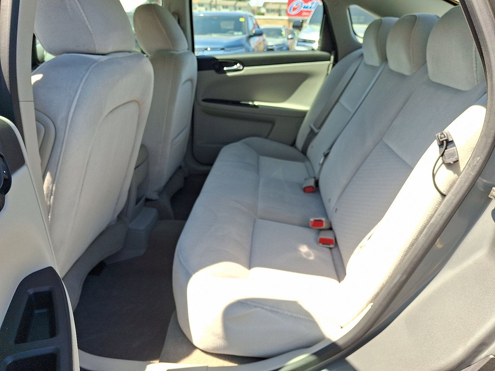 Used 2009 Chevrolet Impala LS FWD image 12