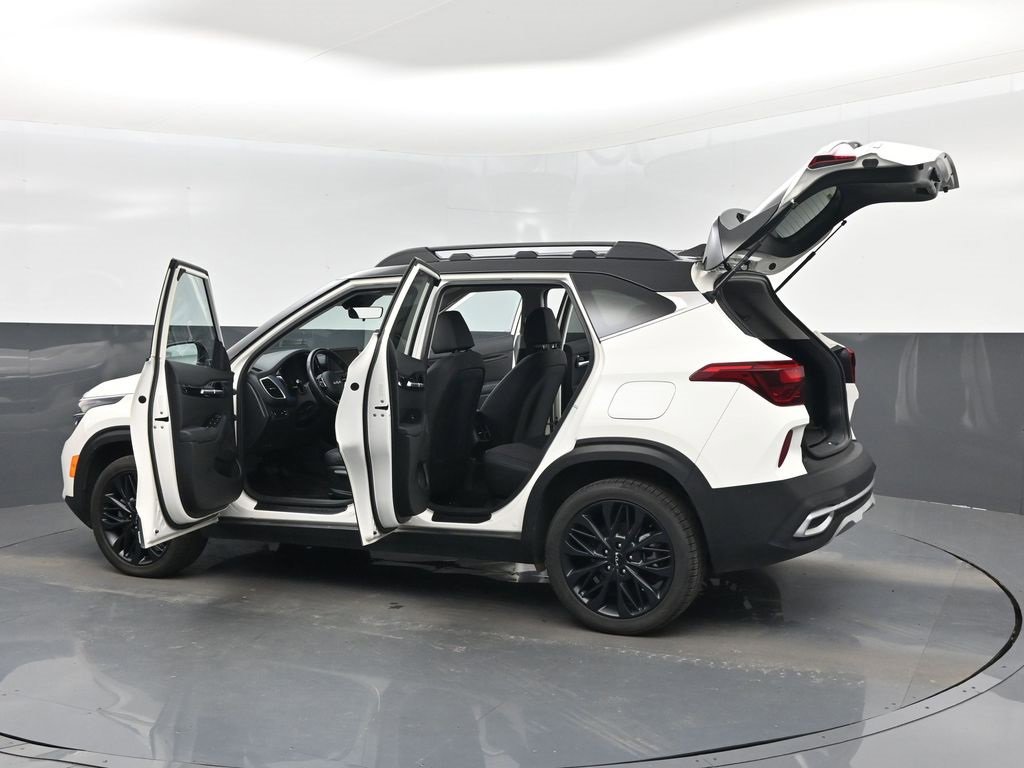 Used 2022 Kia Seltos Nightfall Edition image 31