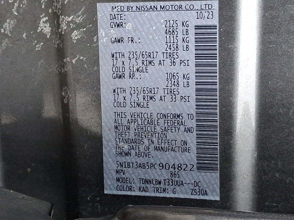 Used 2023 Nissan Rogue S image 26