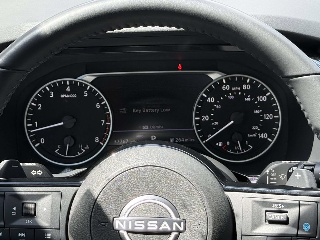 Used 2023 Nissan Pathfinder SV w/ SV Premium Package AWD/4WD image 19